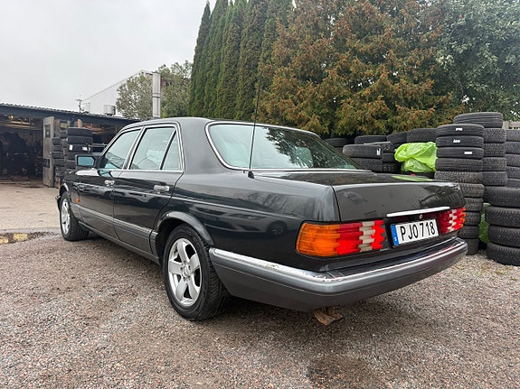 Mercedes-Benz S560 e 6 of 14