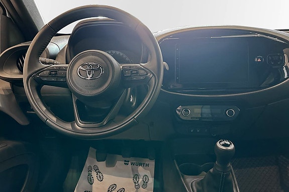 Toyota Aygo X 9 of 11