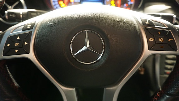 Mercedes-Benz GLA 200 11 of 14