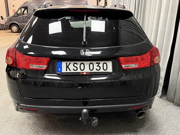 Honda Accord 6 of 14