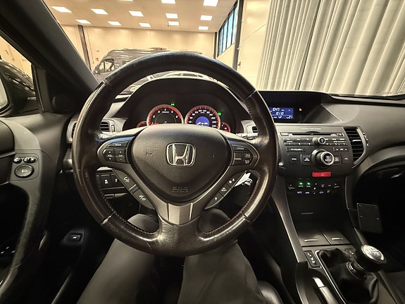 Honda Accord 13 of 14