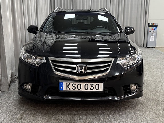Honda Accord 5 of 14