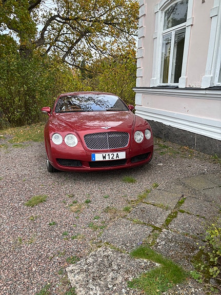 Bentley Continental GT 2 of 5