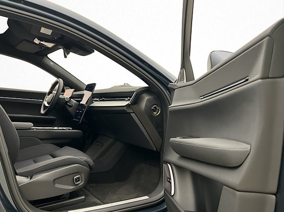 Polestar 3 16 of 30