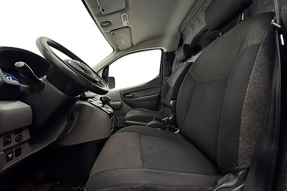 Nissan e-NV200 16 of 30