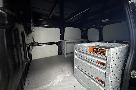 Nissan e-NV200 13 of 30
