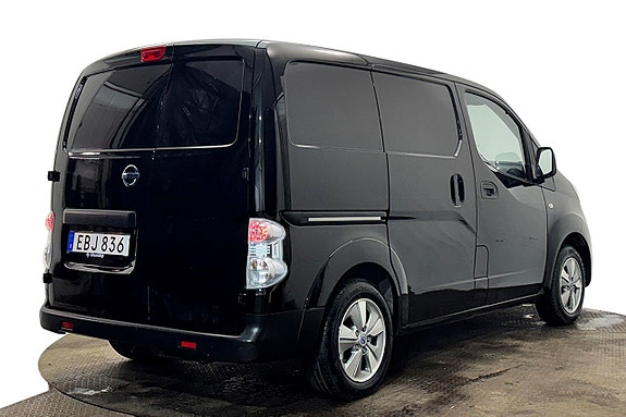Nissan e-NV200 7 of 30