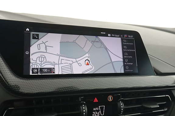 BMW 120i 21 of 30