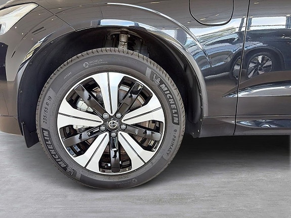 Volvo XC60 8 of 20