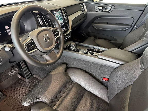 Volvo XC60 9 of 20