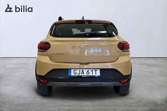 Dacia Sandero Stepway 3 of 16