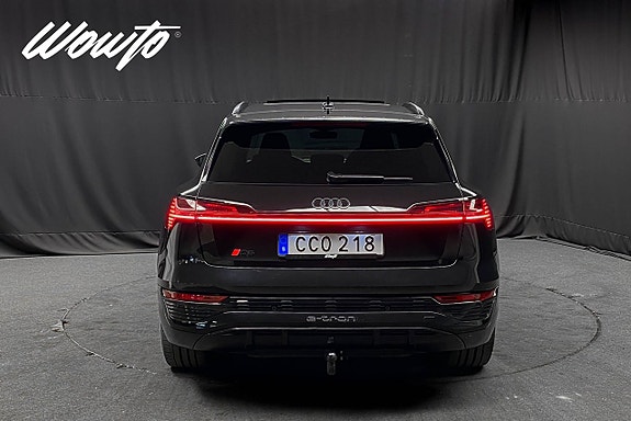 Audi Q8 e-tron 6 of 26