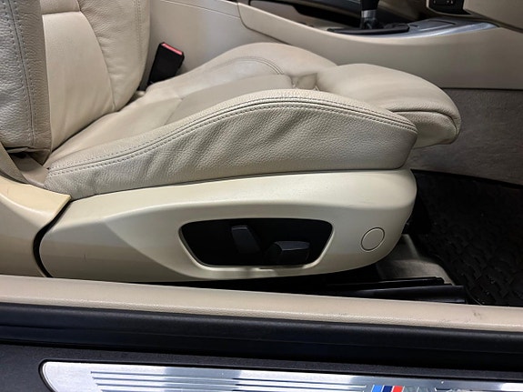 BMW 320i 19 of 26