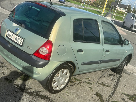 Renault Clio 5 of 6