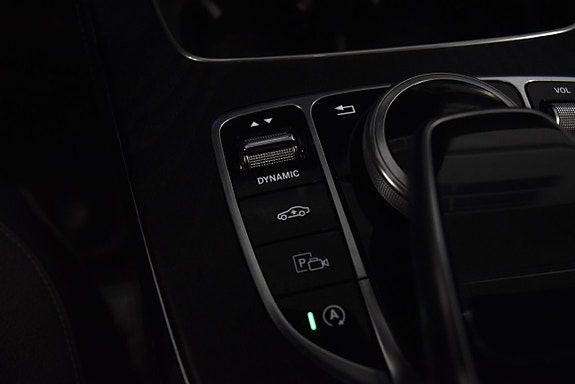 Mercedes-Benz E220 d 19 of 23