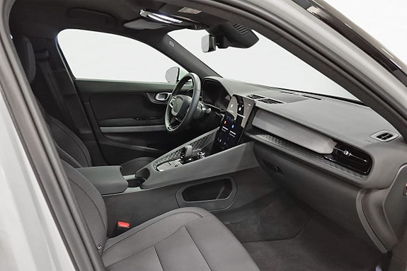 Polestar 2 14 of 15