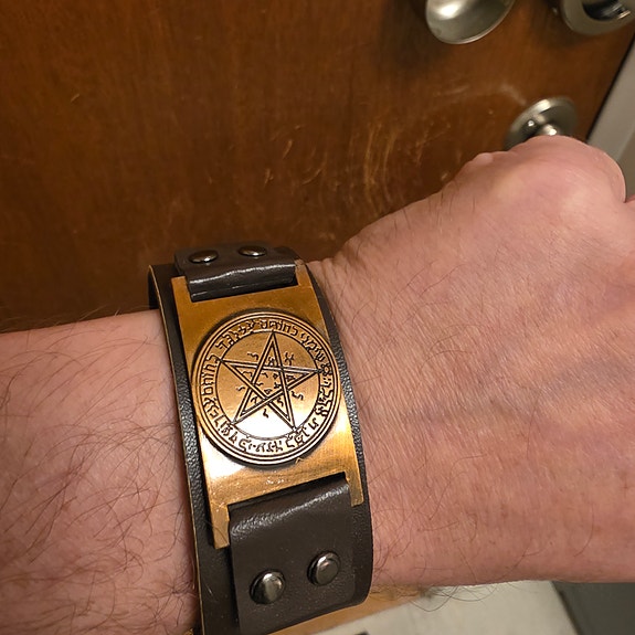 Product image 1 of 2