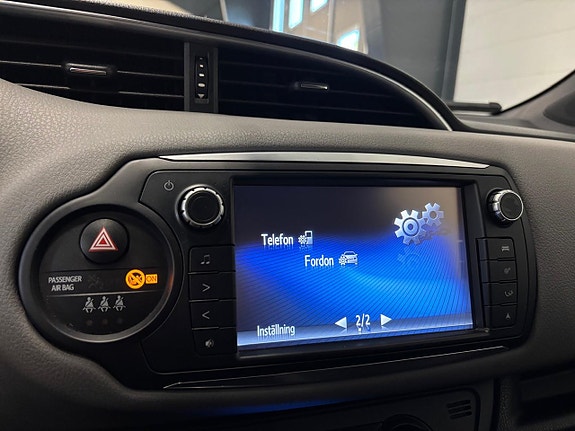 Toyota Yaris 20 of 27