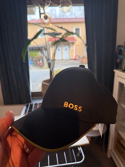Product image 1 of 4