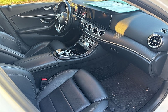 Mercedes-Benz E 220 d 14 of 14