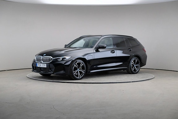 BMW 330e