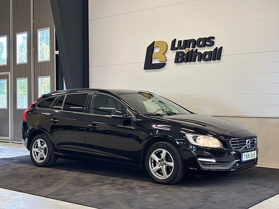 Volvo V60 5 of 28