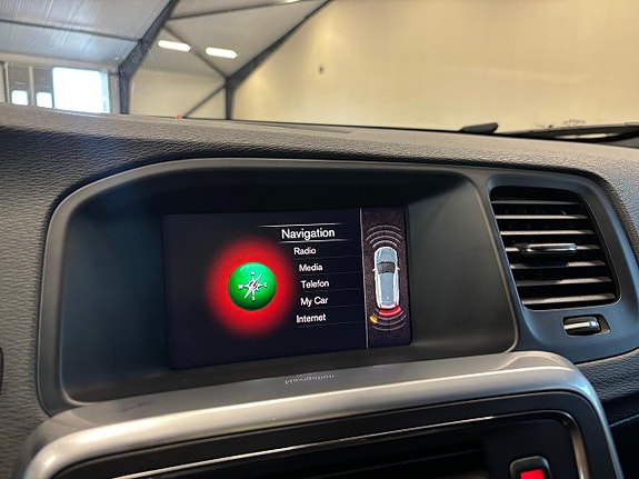 Volvo V60 17 of 28