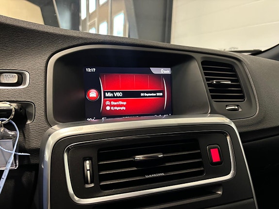 Volvo V60 21 of 28
