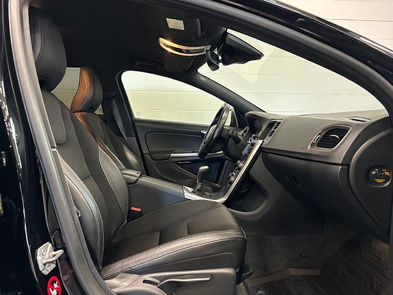 Volvo V60 19 of 28