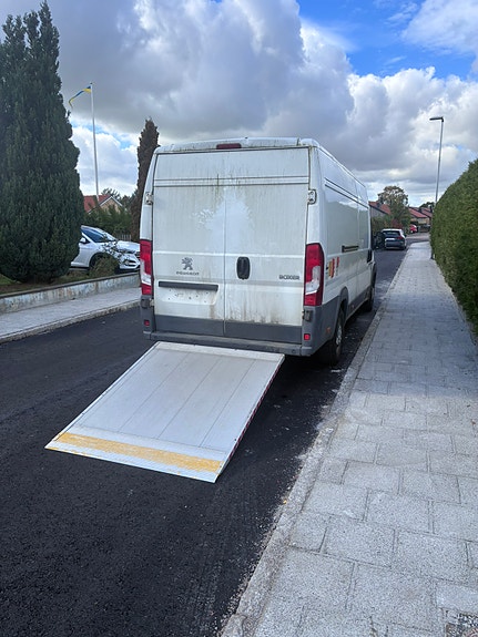 Peugeot Boxer 4 of 8
