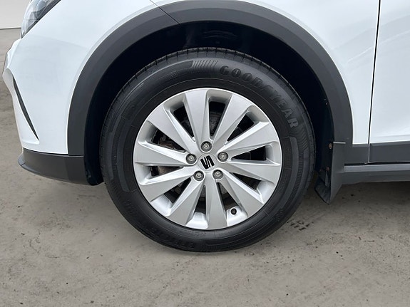 Seat Arona 6 of 18