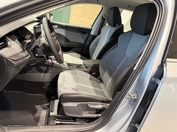 Skoda Octavia 12 of 15