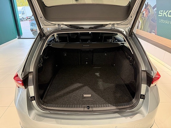 Skoda Octavia 8 of 15