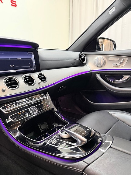 Mercedes-Benz E 220 d 9 of 16