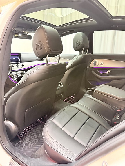 Mercedes-Benz E 220 d 6 of 16