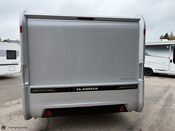 Adria Alpina 583 UL 4 of 16