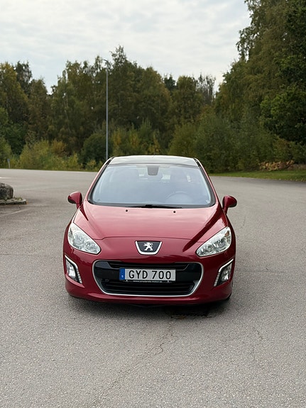Peugeot 308 6 of 11