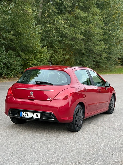 Peugeot 308 3 of 11