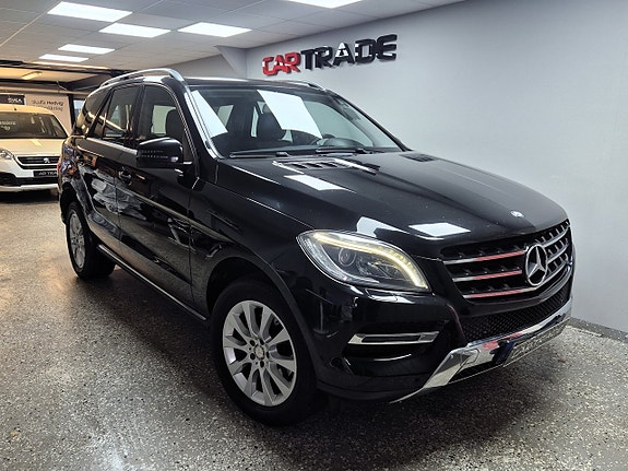 Mercedes-Benz ML 250 3 of 27