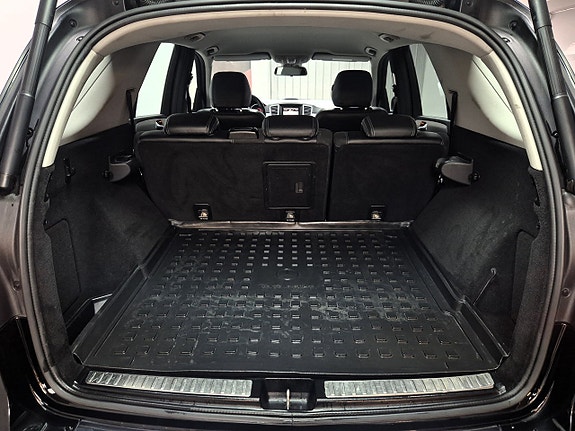 Mercedes-Benz ML 250 7 of 27