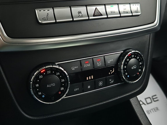 Mercedes-Benz ML 250 21 of 27