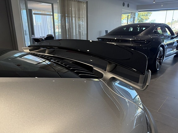 Porsche 911 Turbo S 5 of 21