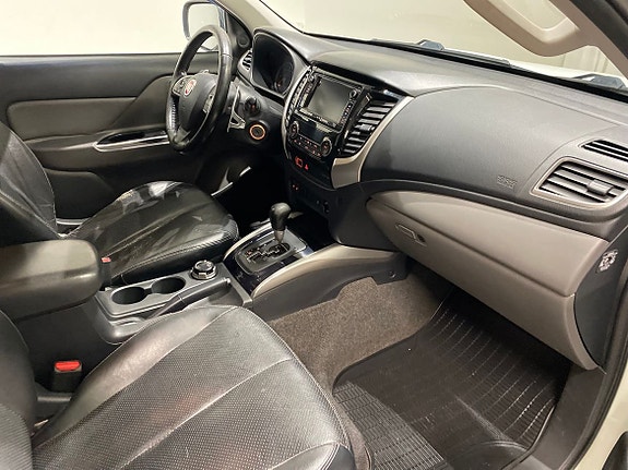 Fiat Fullback 2 of 21