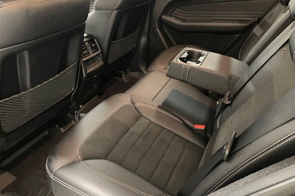 Mercedes-Benz ML350 14 of 30
