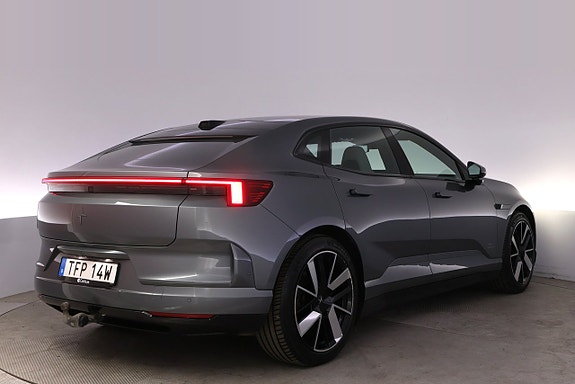 Polestar 4 5 of 27