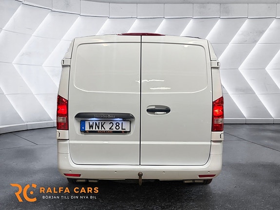 Mercedes-Benz Vito 119 8 of 18