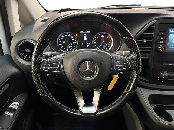 Mercedes-Benz Vito 119 11 of 18