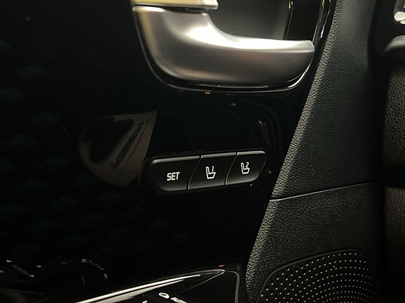 Kia e-Niro 17 of 30