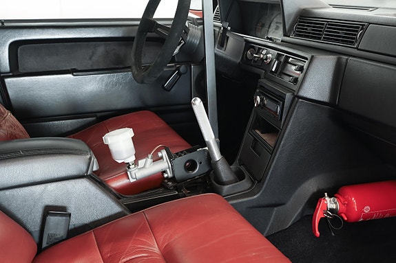 Volvo 740 17 of 21