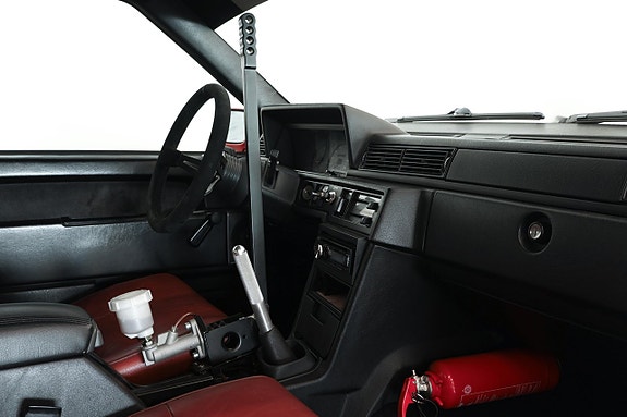 Volvo 740 13 of 21